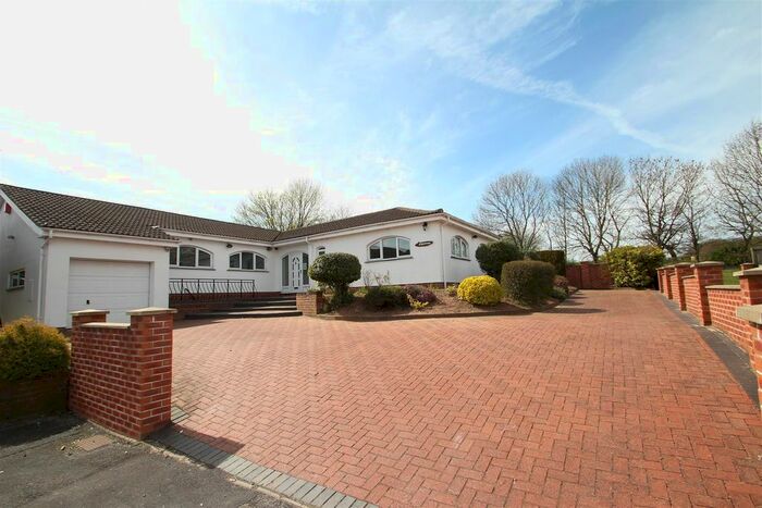 3 Bedroom Bungalow To Rent In Herm Close, Seabridge, Newcastle-Under-Lyme, ST5