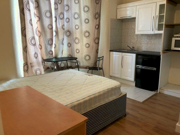 1 Bedroom Flat To Rent In Langham Road, Tottenham, N15