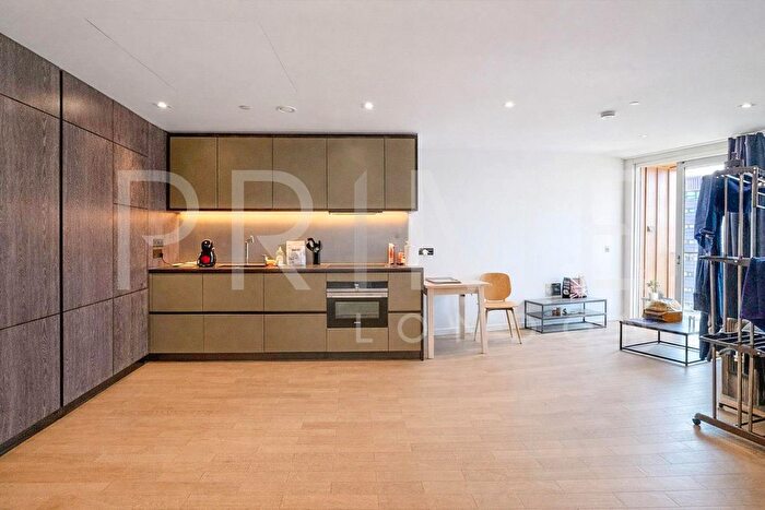1 Bedroom Flat To Rent In Faraday House, Battersea Power Station, London, SW11