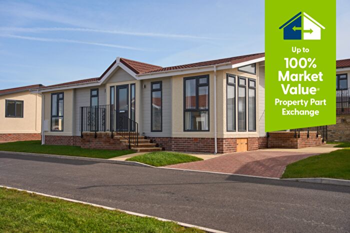 2 Bedroom Park Home For Sale In Swanage, Dorset, BH19