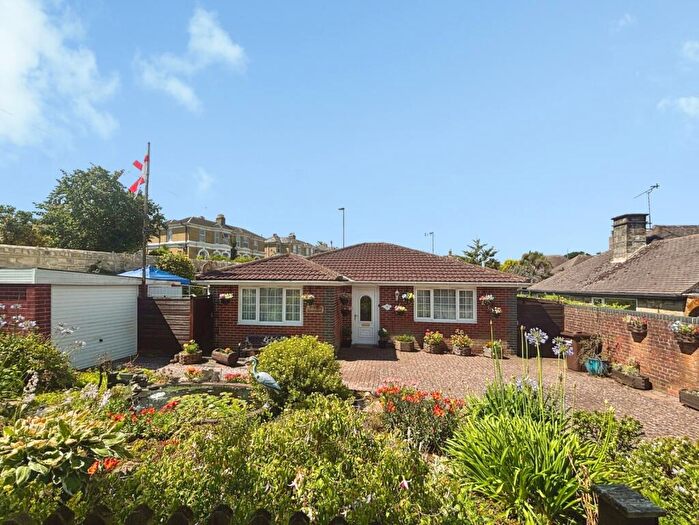 3 Bedroom Bungalow For Sale In Westwood Road, Ryde, Isle Of Wight, PO33