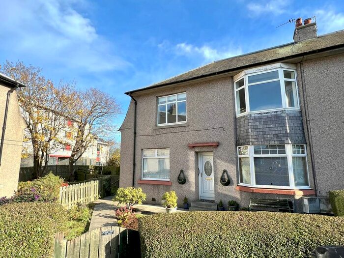 2 Bedroom Flat To Rent In Crewe Road West, Granton, Edinburgh, EH5