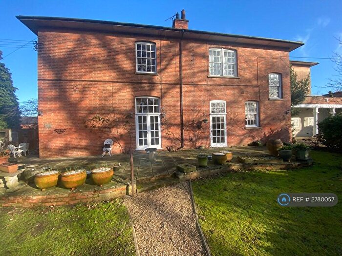 1 Bedroom Flat To Rent In Shelton Hall, Newark, NG23