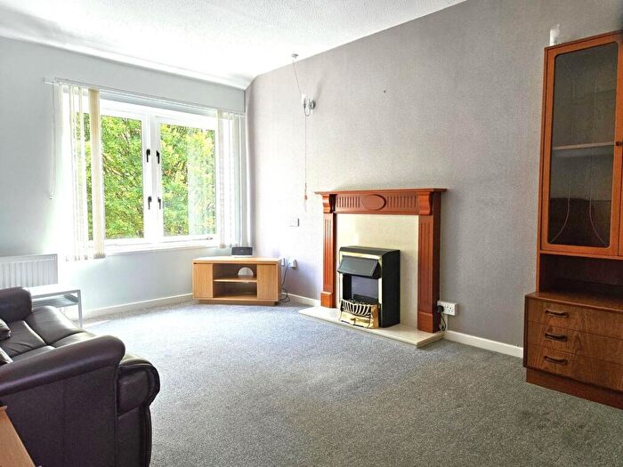 1 Bedroom Retirement Property For Sale In Oaktree Court, Portland Drive, Willen, Milton Keynes, MK15