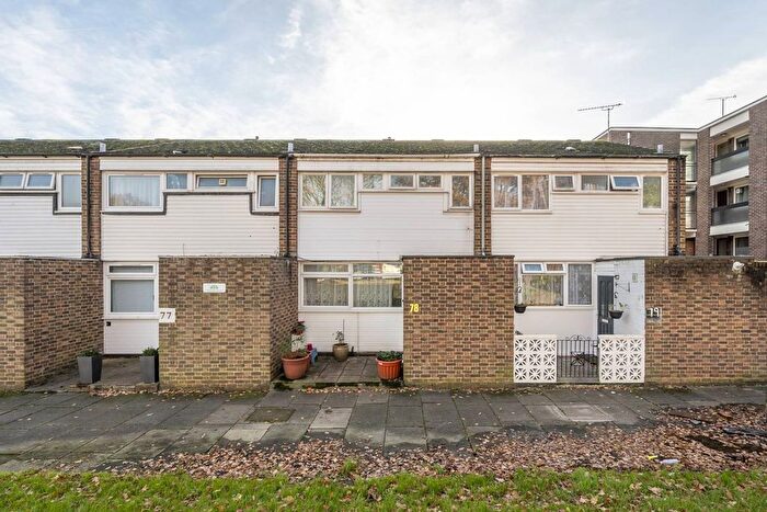 3 Bedroom Terraced House For Sale In Linstead Way, Southfields, London, SW18