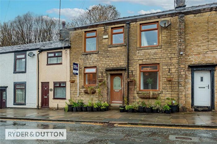 4 Bedroom Terraced House For Sale In Huddersfield Road, Newhey, Rochdale, Lancashire, OL16