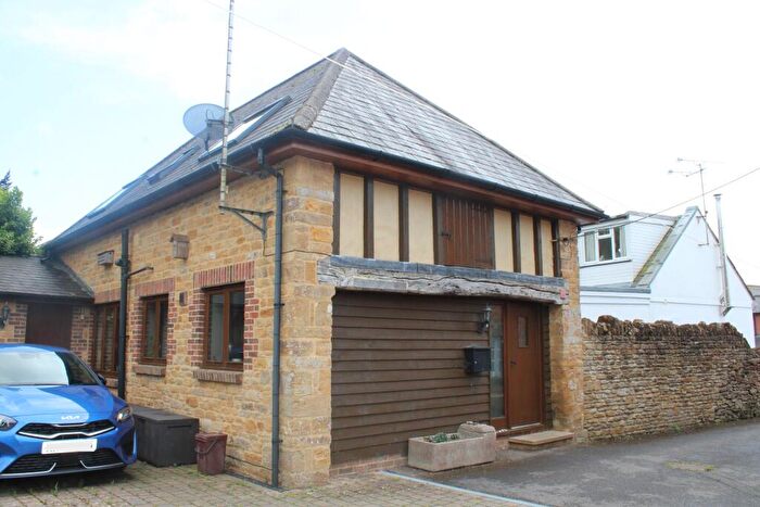 2 Bedroom Detached House To Rent In East Chinnock, BA22