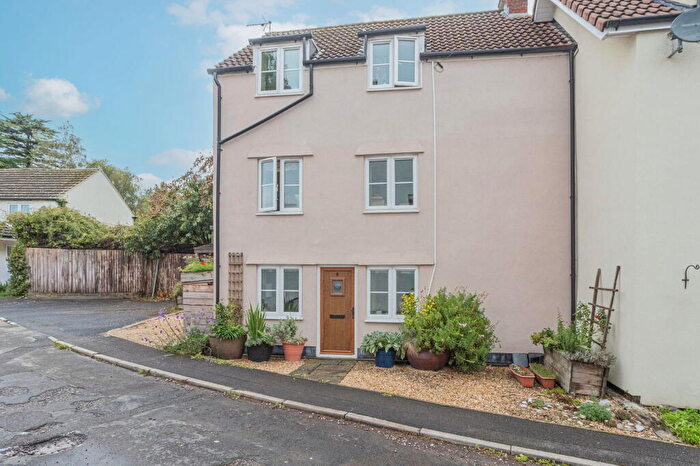 4 Bedroom End Of Terrace House For Sale In Golden Lane, Kingswood, Wotton-under-Edge, GL12