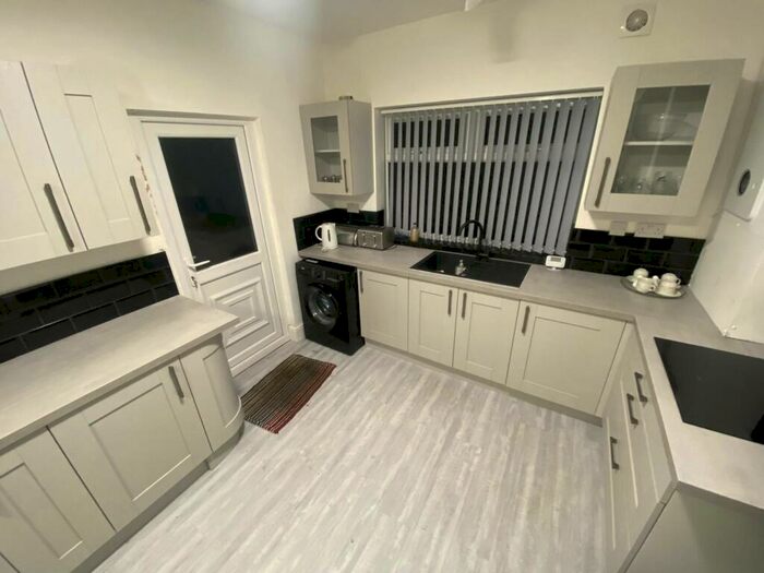 4 Bedroom Terraced House To Rent In Rice Lane, Liverpool, L9