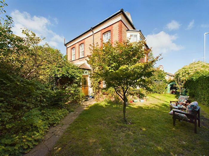 5 Bedroom Detached House For Sale In St Peters Park Road, Broadstairs, CT10
