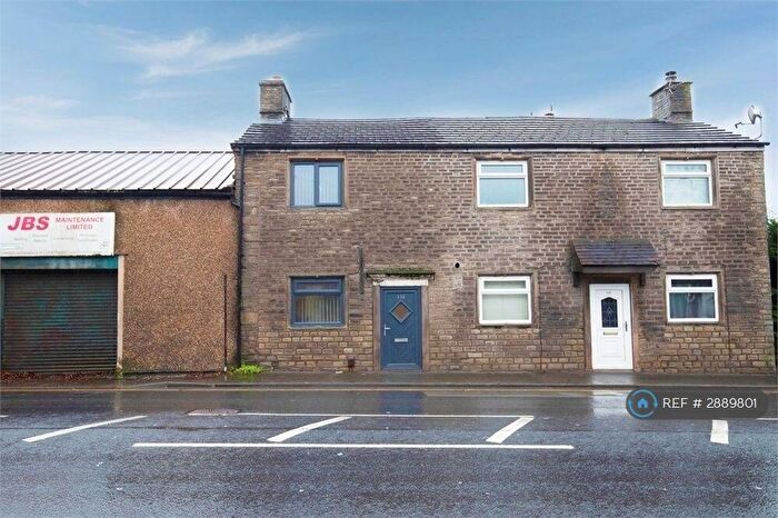 2 Bedroom Terraced House To Rent In Buxton Road, High Lane, Stockport, SK6