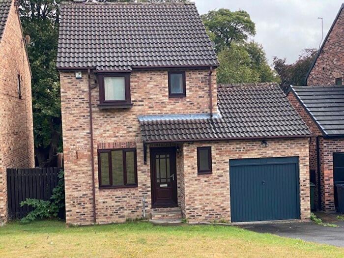 3 Bedroom Detached House To Rent In Bowden Grove, Dodworth, S75