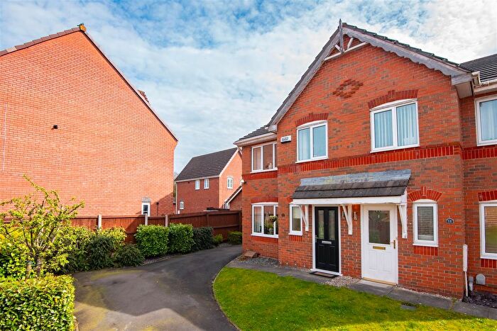 3 Bedroom Semi Detached House For Sale In Woodlark Drive, Chorley, PR7