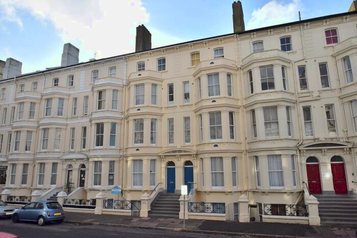 2 Bedroom Flat To Rent In Lascelles Terrace, Eastbourne BN21