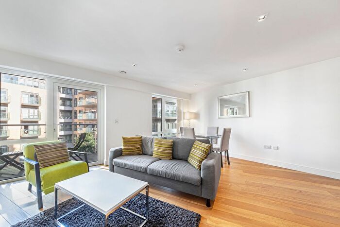 2 Bedroom Flat To Rent In Longfield Avenue, London, W5