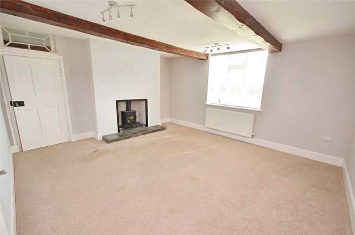 5 Bedroom Link Detached House To Rent In Nottingham Road, Ab Kettleby, Melton Mowbray, LE14