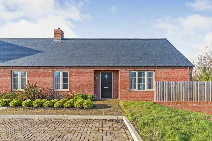 2 Bedroom Terraced Bungalow For Sale In Gilberts Field, North Muskham, Newark, NG23