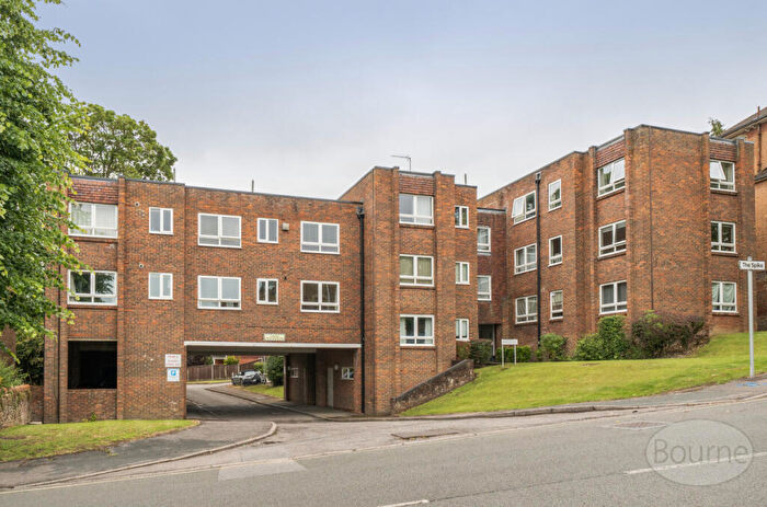 1 Bedroom Apartment For Sale In Harvey Road, Guildford, Surrey, GU1