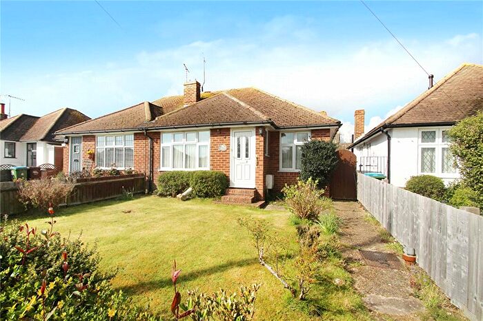 3 Bedroom Bungalow To Rent In Tennyson Avenue, Rustington, West Sussex, BN16