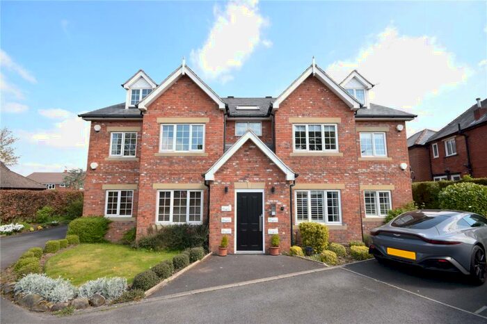 2 Bedroom Apartment To Rent In Kings View, King Lane, Leeds, LS17