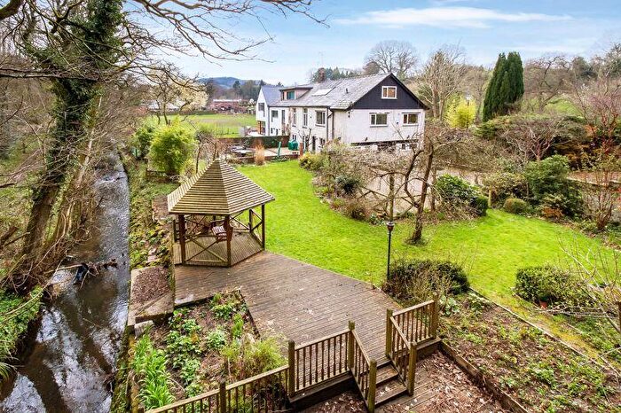 3 Bedroom Semi Detached House For Sale In Wards Lane, Congleton, CW12