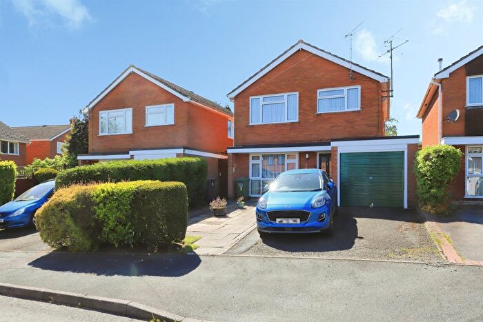 3 Bedroom Semi Detached House For Sale In Harriers Green, Kidderminster, DY10
