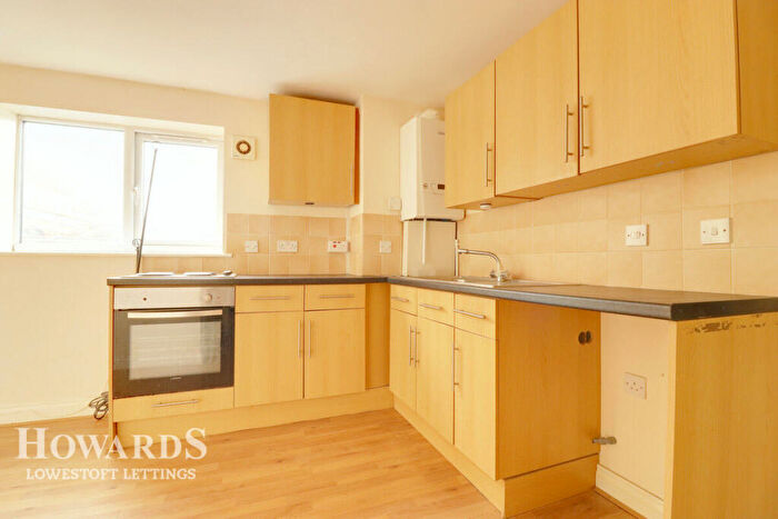 1 Bedroom Flat To Rent In London Road South, Lowestoft, NR33