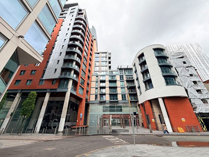 2 Bedroom Flat For Sale In Leftbank, Spinningfields, Manchester, M3