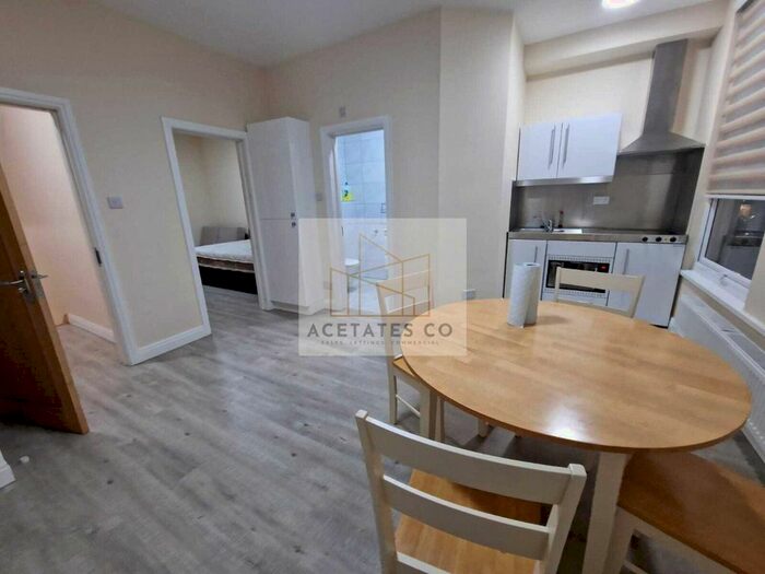 1 Bedroom Flat To Rent In Chatsworth Road, London, E5