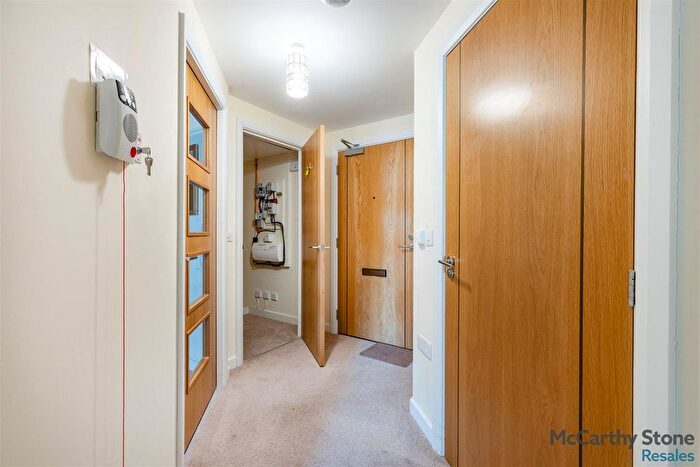 1 Bedroom Flat For Sale In Florence Court, North Deeside Road, Aberdeen, AB15