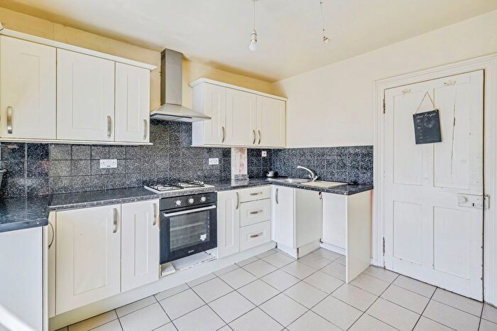 3 Bedroom Terraced House For Sale In Neath Road, Plymouth, Devon, PL4