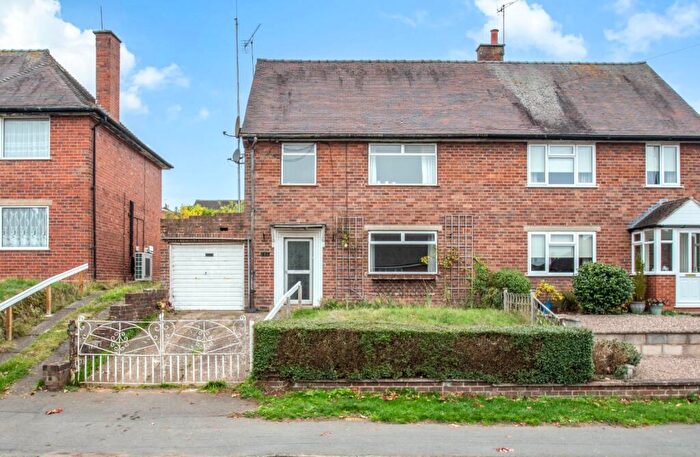 3 Bedroom Semi-Detached House For Sale In Shenstone Avenue, Stourbridge, West Midlands, DY8