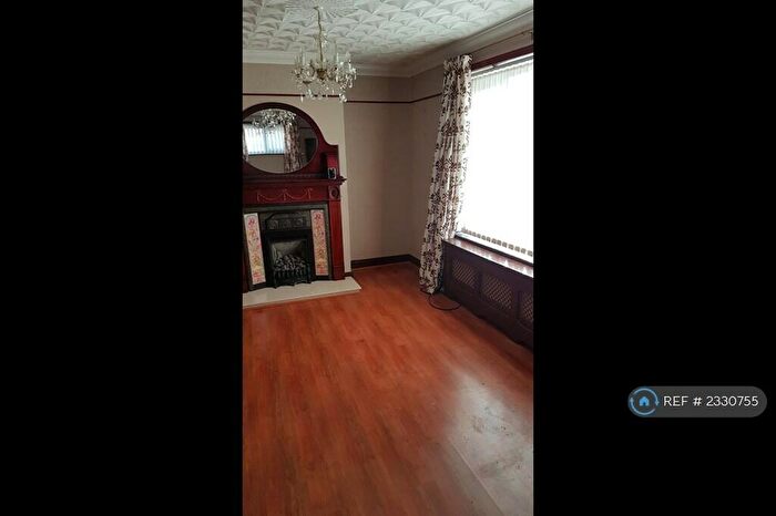 2 Bedroom End Of Terrace House To Rent In Jarrett Road, Liverpool, L33