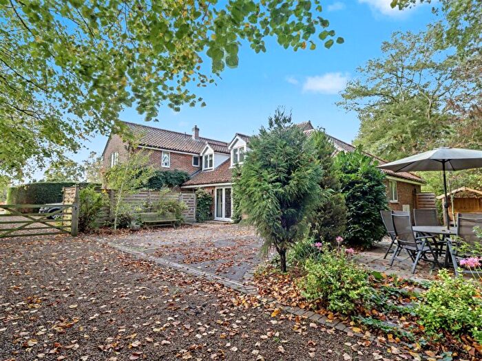 5 Bedroom Detached House For Sale In Westbourne Road, Coltishall, Norwich, NR12