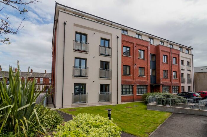 2 Bedroom Flat To Rent In Old Bakers Court, Belfast, BT6