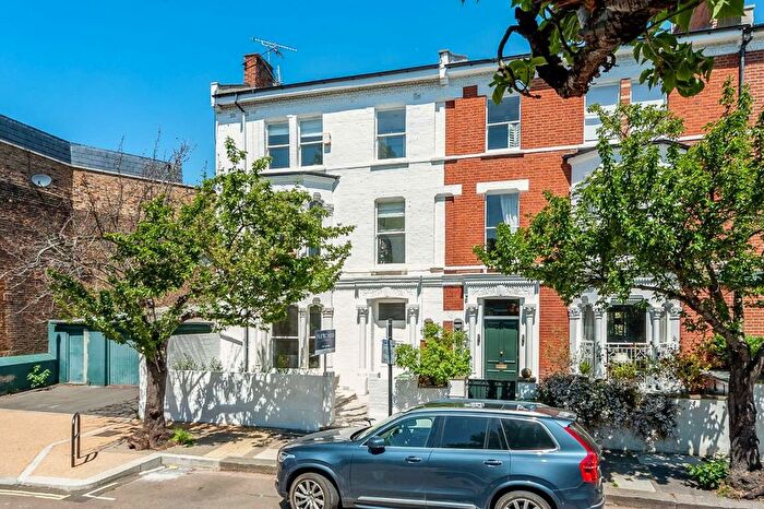 1 Bedroom Flat To Rent In Poplar Grove, London, W6