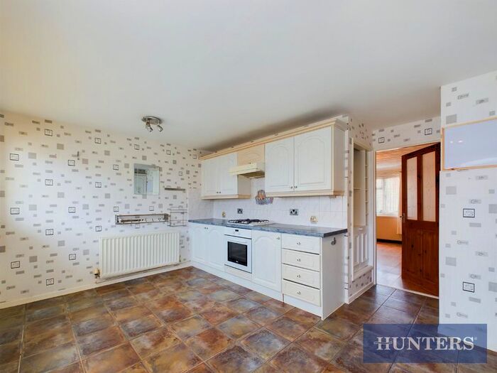 2 Bedroom End Of Terrace House To Rent In Carnaby Avenue, Bridlington, YO16