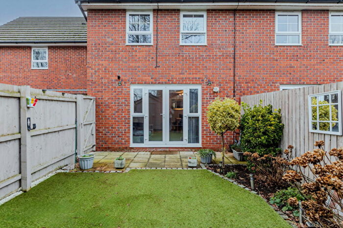 4 Bedroom End Of Terrace House For Sale In Immaculate Home Ready To Move Into, In Elworth., CW11