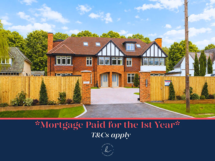 4 Bedroom Town House For Sale In Ronmar Place, Leatherhead Road, Oxshott, KT22