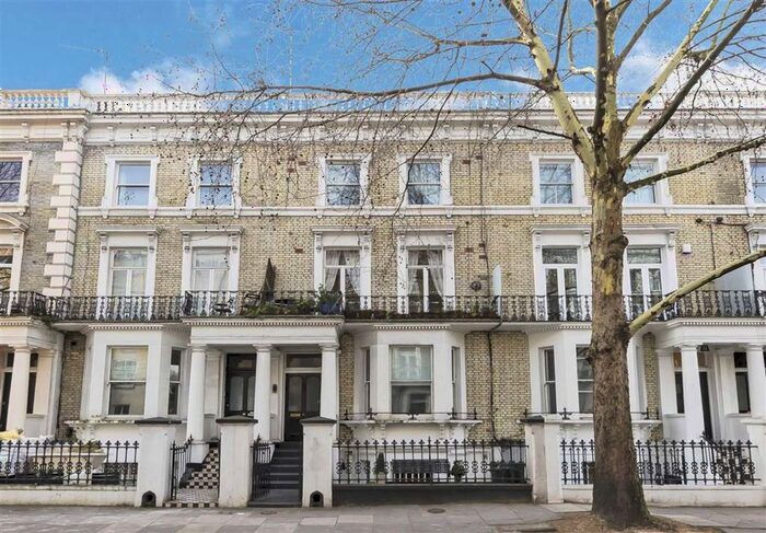 2 Bedroom Flat To Rent In Finborough Road, London, SW10