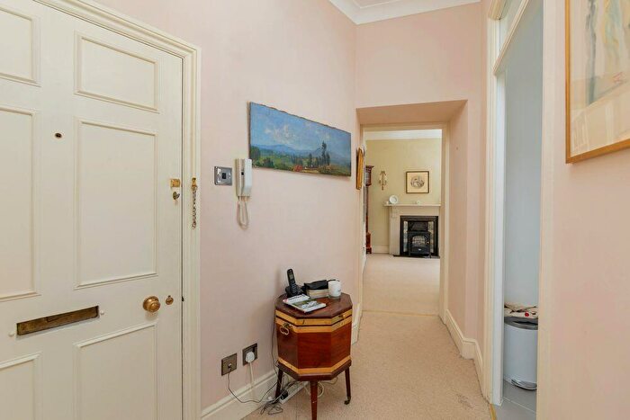 1 Bedroom Flat For Sale In Great Pulteney Street, Bath, BA2