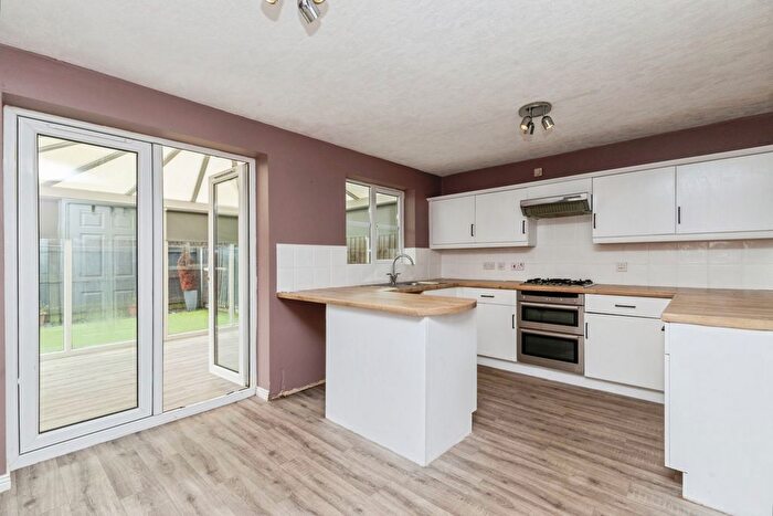 3 Bedroom End Terrace House For Sale In Lady Acre, Bamber Bridge, Preston, Lancashire, PR5