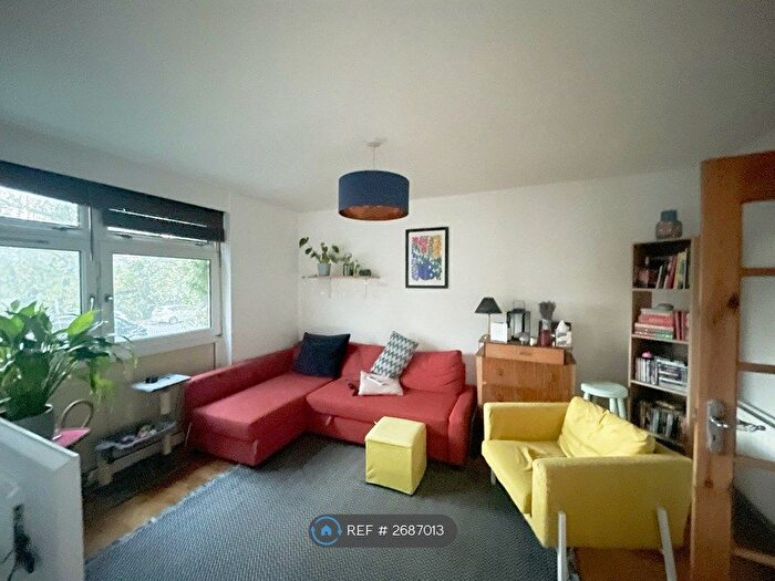 2 Bedroom Maisonette To Rent In Sheppard House, London, E2