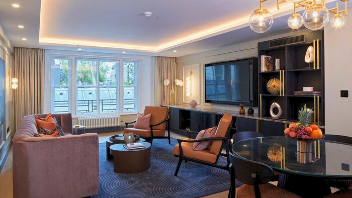 2 Bedroom Flat To Rent In Hyde Park Gate, Kensington, SW7