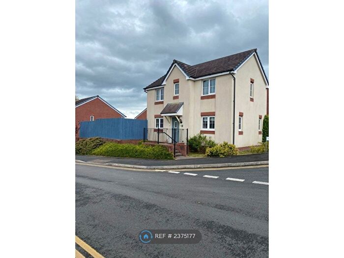 3 Bedroom Detached House To Rent In Brynafon Road, Gorseinon, Swansea, SA4