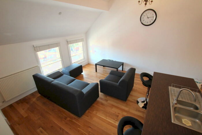 2 Bedroom Apartment To Rent In Cavendish House, Park Terrace, The Park, Nottingham, NG1