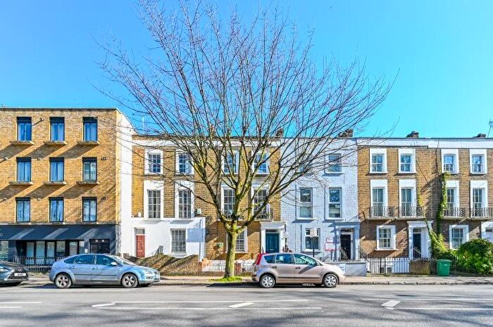 2 Bedroom Maisonette For Sale In Malden Road, London, NW5