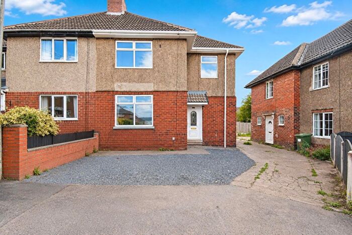 4 Bedroom Semi Detached House To Rent In Second Avenue, Upton, Pontefract, WF9