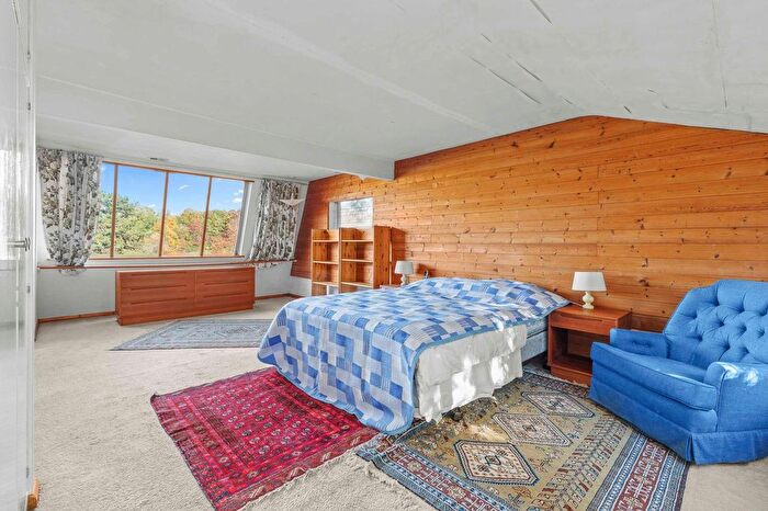 4 Bedroom Detached House For Sale In Hampden Hill, Beaconsfield, HP9