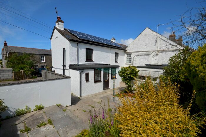2 Bedroom Semi-Detached House To Rent In Rope Walk, Mount Hawke, Truro TR4